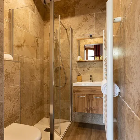 فندق مبيت وإفطار L'interlude Mons (Herault)