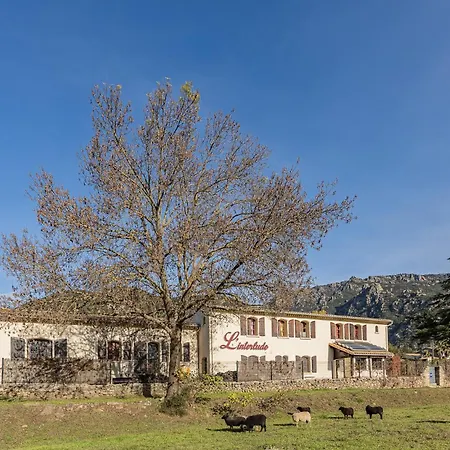 L'interlude Bed & Breakfast Mons (Herault)