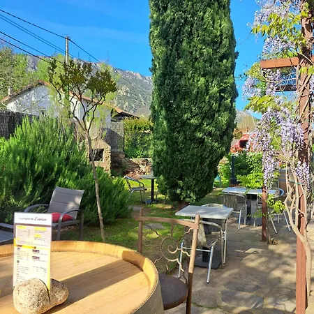L'interlude Couette-café Mons (Herault)